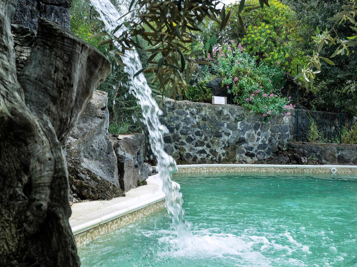 Fontana Del Cherubino Santa Maria di Licodia エクステリア 写真